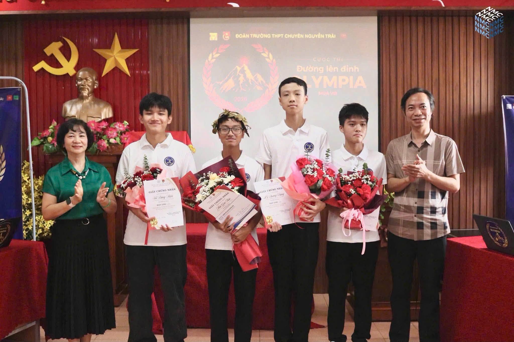 Đường lên đỉnh Olympia cấp trường lần thứ VIII: Hành trình tìm ra người chiến thắng